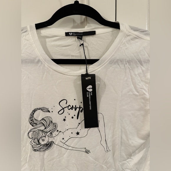 Lovers + Drifters Scorpio Tee - NWT - Picture 2 of 4